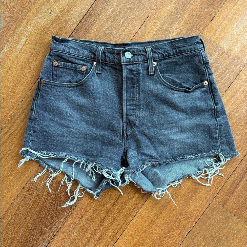 Levi’s High-rise Denim Short, Size W27